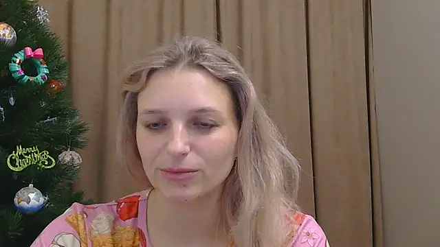 ElisSky301's cam snapshot