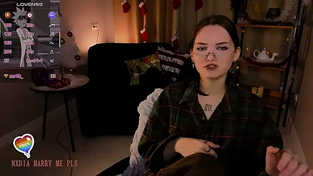 Dilara_xBaby's cam snapshot