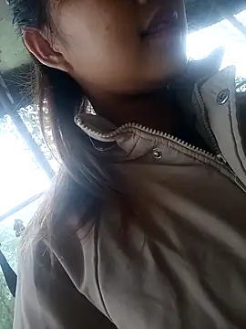 Pretty-haert's cam snapshot