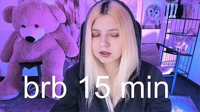 DiaAngell's cam snapshot