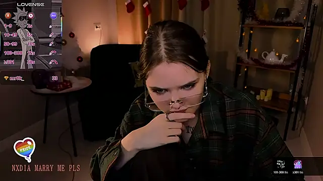 Dilara_xBaby's cam snapshot