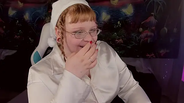 LottieReed's cam snapshot