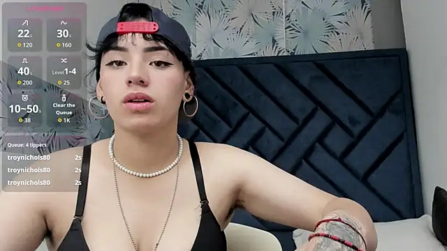 Kiara_Fox__'s cam snapshot