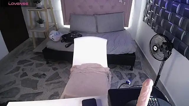 Dulce__Lovee's cam snapshot