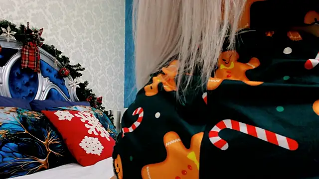 SuzzySweet18's cam snapshot