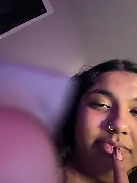 1n0nlythroat's cam snapshot