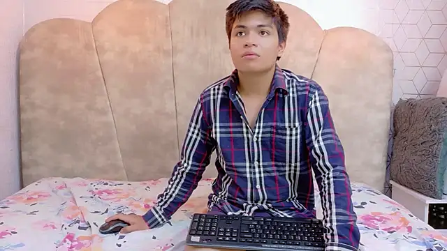 NatyAndAlex's cam snapshot