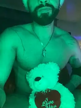 1Richrichard1's cam snapshot