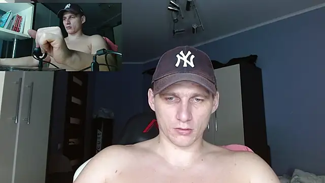 Poliglotjoe1's cam snapshot