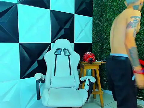 Boy_tatto77's cam snapshot