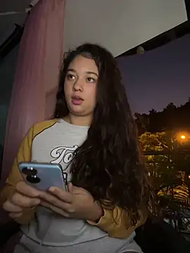 lana_rousse01's cam snapshot