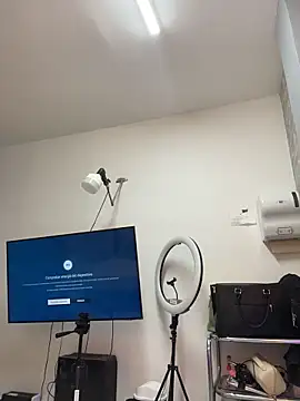 MiaFarkash's cam snapshot