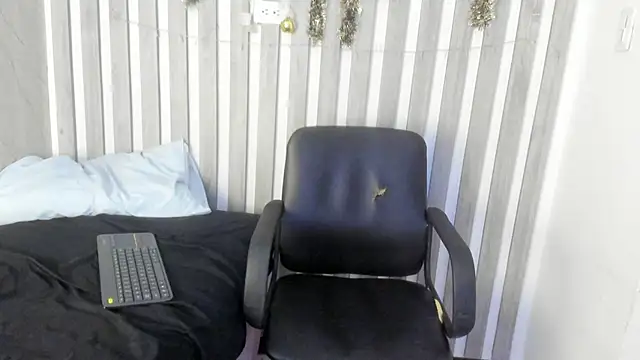 _Zoecooper's cam snapshot