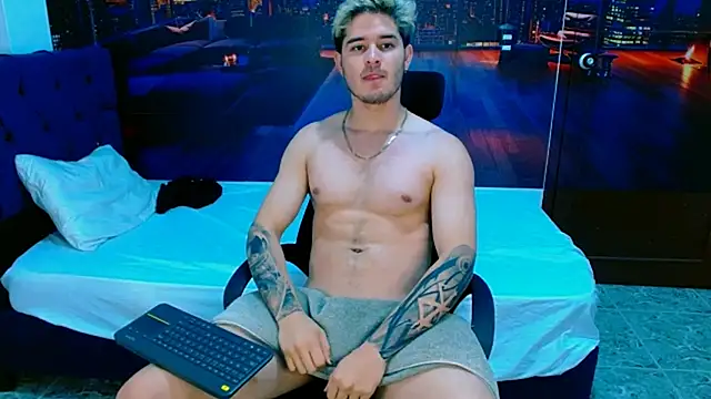 RayanLynxx's cam snapshot