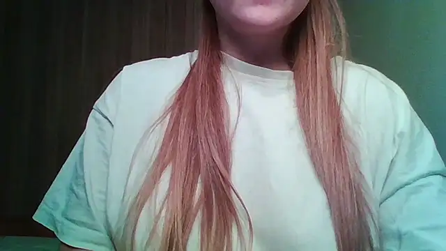 Evasapples's cam snapshot