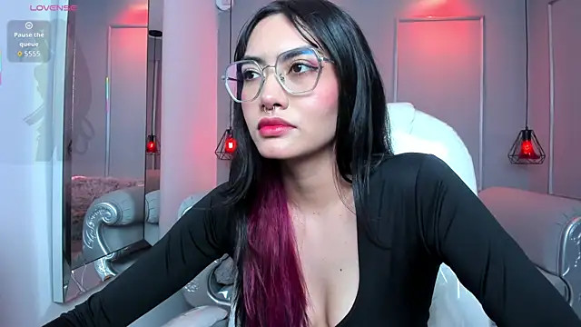 AzuraKindong's cam snapshot