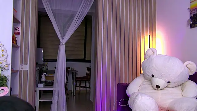 SashaFerrera's cam snapshot