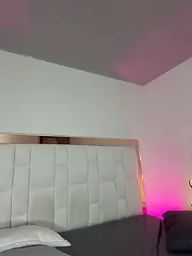 ZoeBarnett's cam snapshot