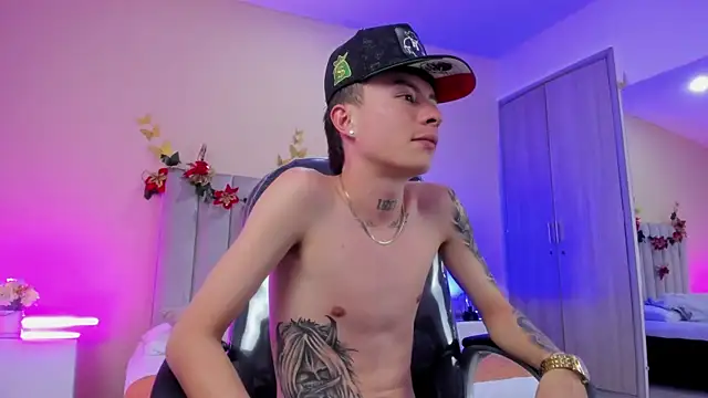 Nascary_Fox's cam snapshot