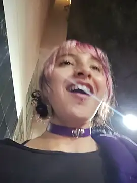 _Laary_Lily's cam snapshot