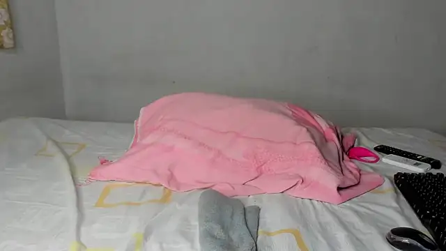 Jade_Dorthini's cam snapshot