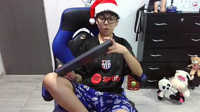 thomascooper7's cam snapshot