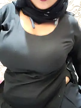 Indian-Nazia's cam snapshot