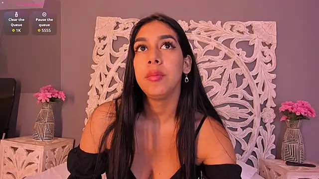 AnaGonzalez_'s cam snapshot