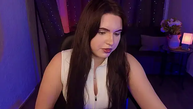 Avery_Flores's cam snapshot