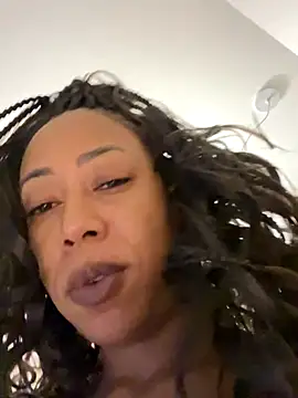 dianagolley420's cam snapshot