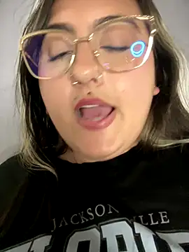 karobaby_'s cam snapshot