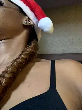 Jasmine_FullsShine's cam snapshot