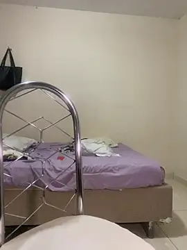 Mari_valda2's cam snapshot