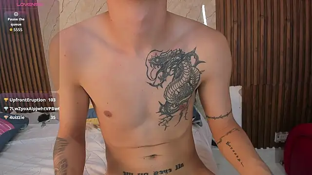 king_lovely_hornyy live sex cam