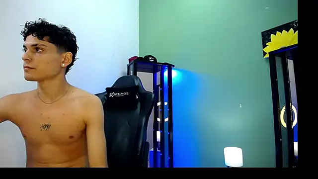 dilan_hott_ live sex cam