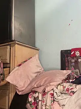 ittybittymeryssa live sex cam