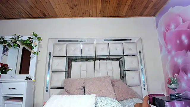 mia_peyton's cam snapshot