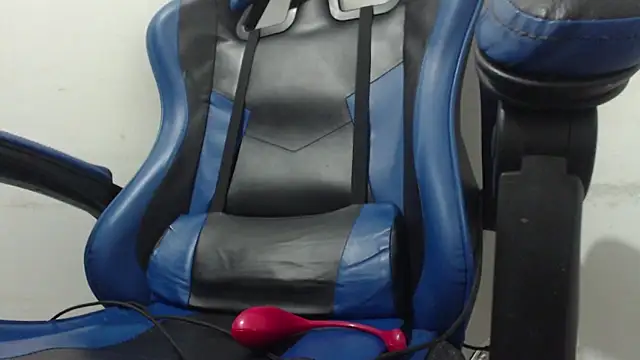 sinay024 live sex cam