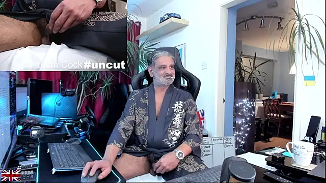 OnlineBossUK live sex cam