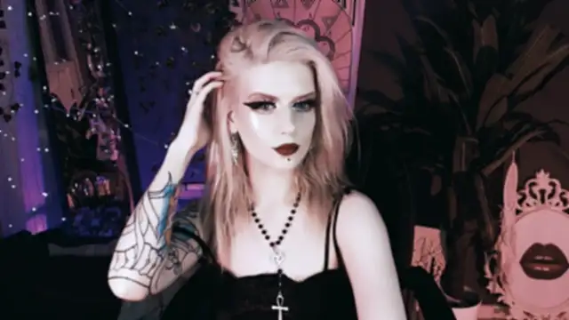 Noah_ElmerX live sex cam