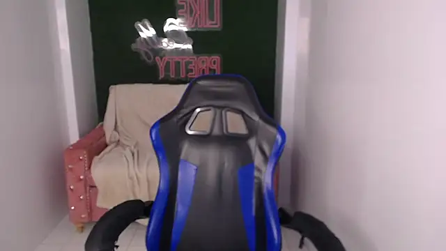 luna_meow_t's cam snapshot