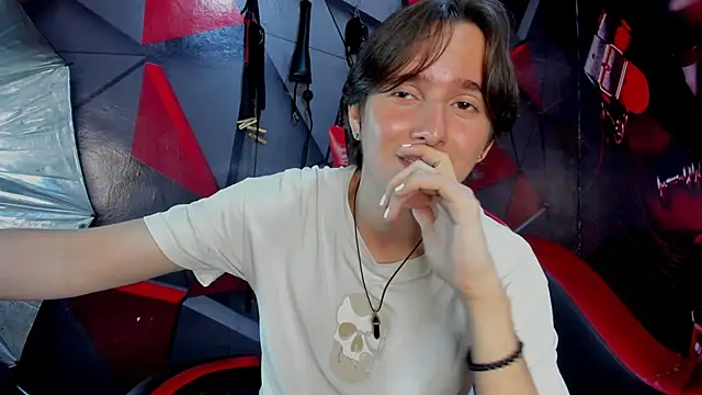 Aaron_LatinMen2's cam snapshot