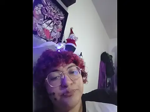 XxGreenGoodxX's cam snapshot