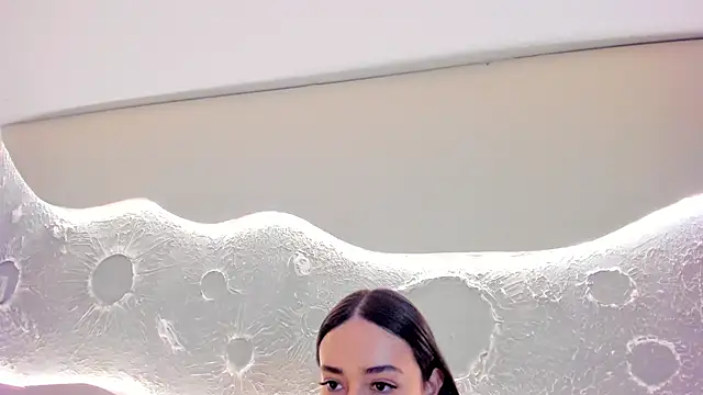 Kate_Amaretto_'s cam snapshot