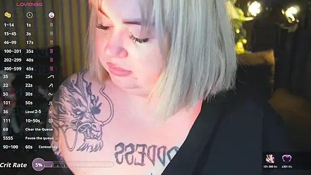 ZaraReignn's cam snapshot