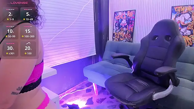 AnitaBrook's cam snapshot