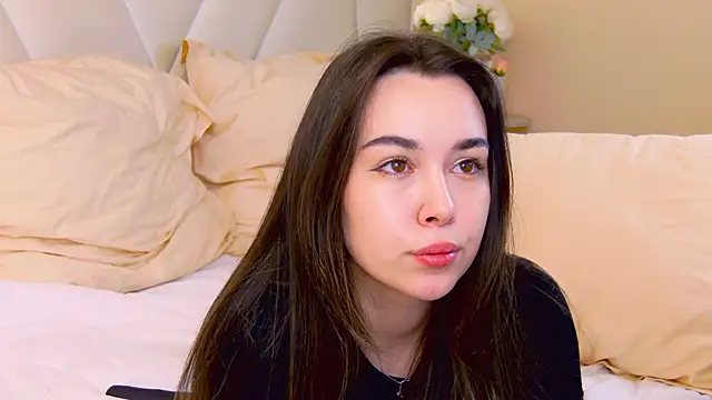 MiaMarlow live sex cam