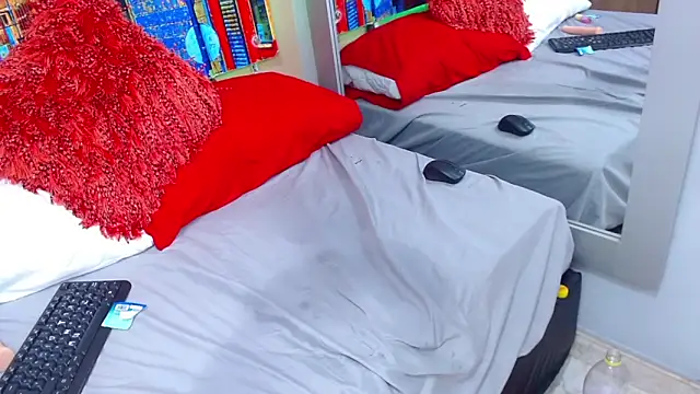 Analiajonhson's cam snapshot