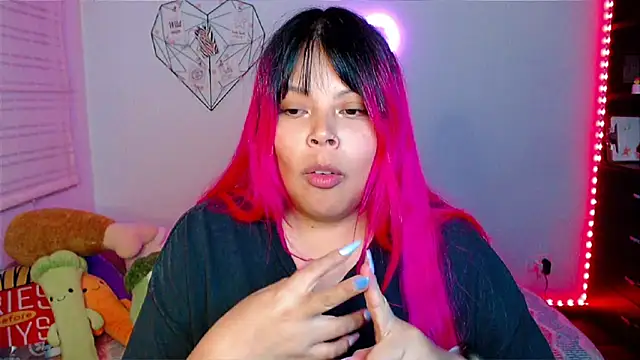 EllieMoonX's cam snapshot