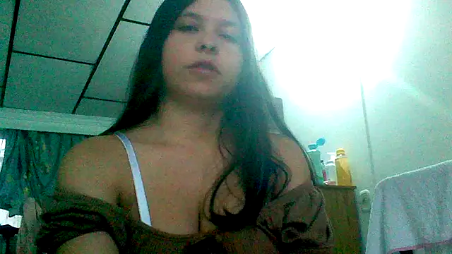 Abbiprada's cam snapshot